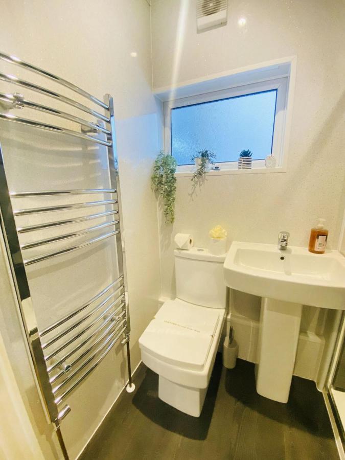 Beautiful 2Bd Beach Retreat Littlehampton Литълхамптън Екстериор снимка