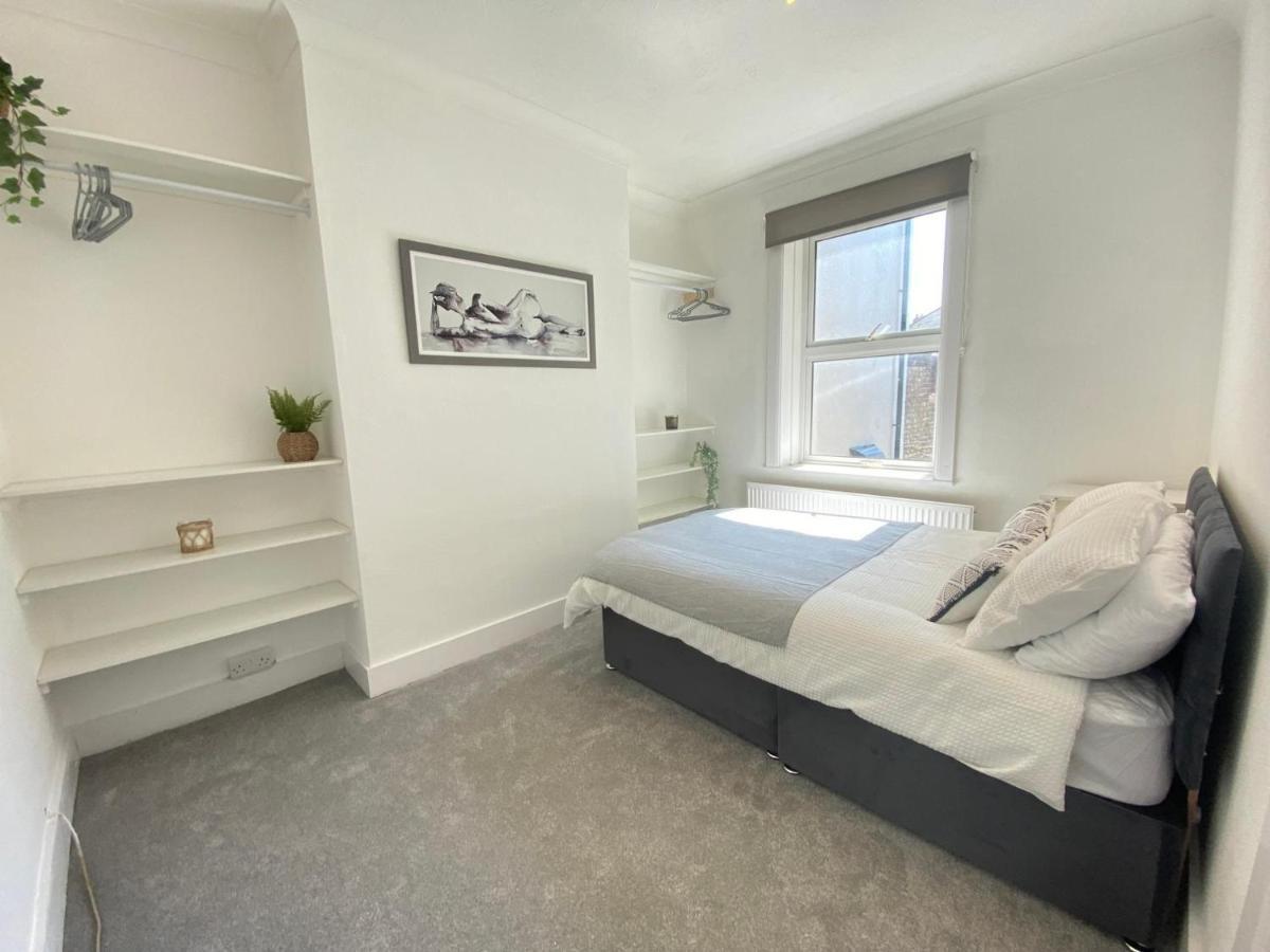 Beautiful 2Bd Beach Retreat Littlehampton Литълхамптън Екстериор снимка